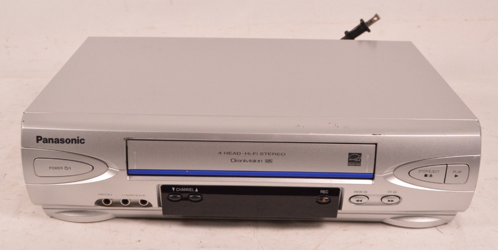 Panasonic PV-V4524S 4-Head Hi-Fi Stereo VHS VCR Player Recorder Silver No Remote
